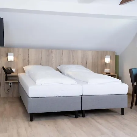 Gaestehaus Dillertal Hotell 3*